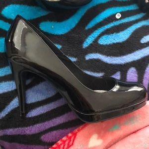 Christian Siriano Black Pumps